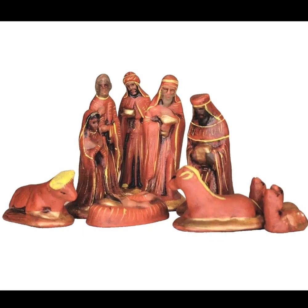 Nativity Set Vintage Christmas Scene 11 Pieces Hand Painted